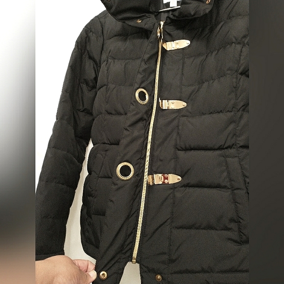 Woman's Charter Club Black Full Zip Puffer Jacket Size Medium - Picture 7 of 11